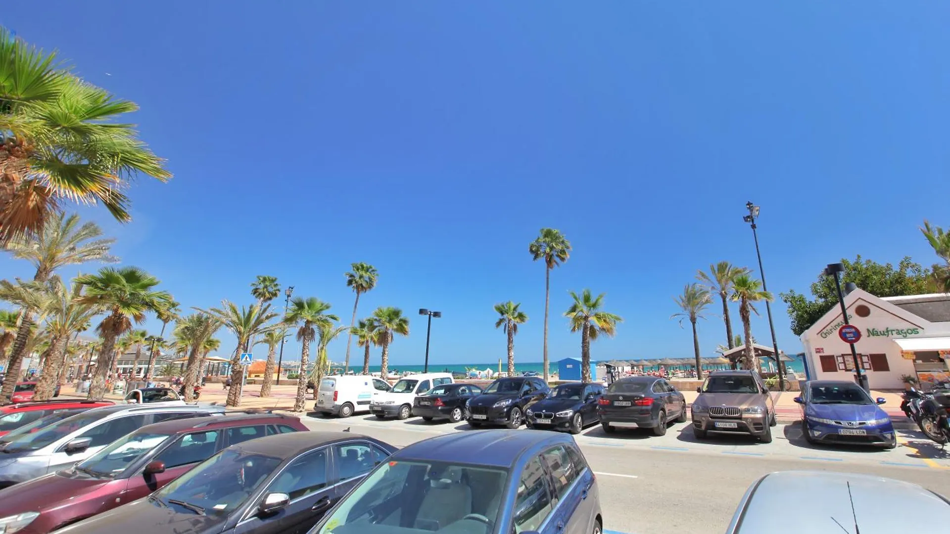 Apartment Wavefront Retreat By Gms Apartamentos Fuengirola Spain